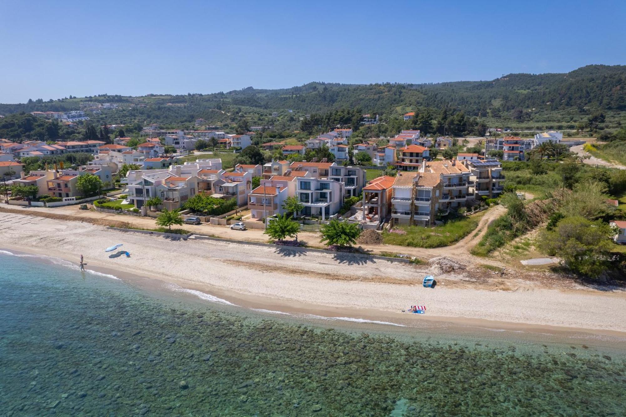 Apartment Cavo Blue Coastal Living